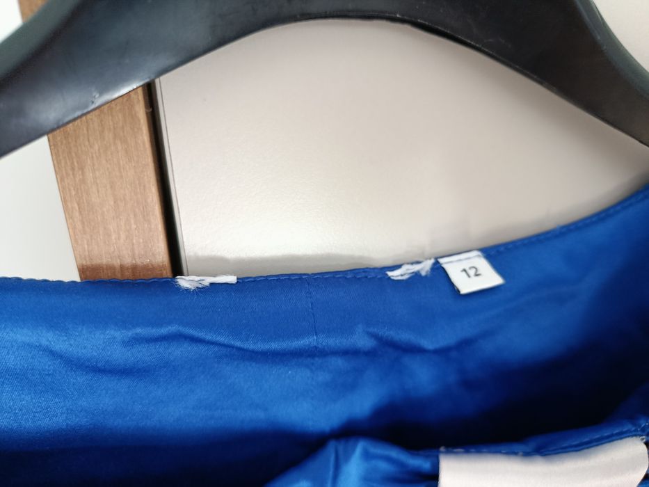 Elegancka sukienka damska satynowa rozmiar 38/40