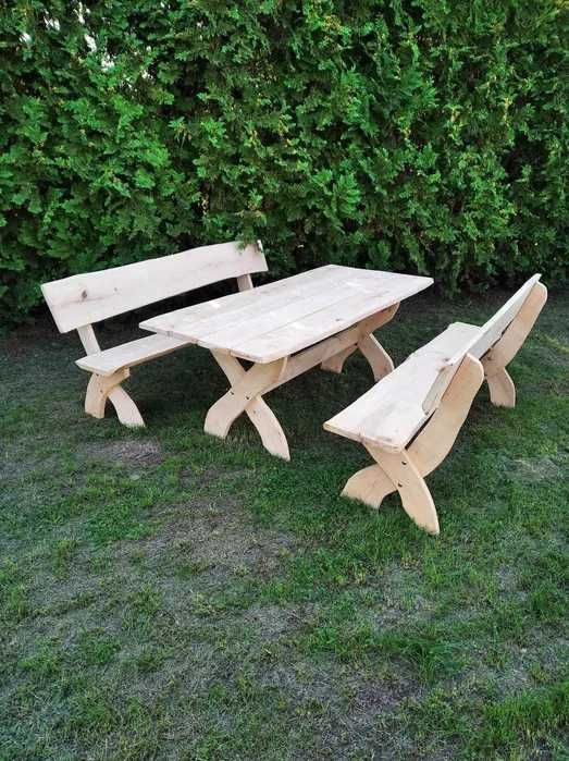 Solidny komplet mebli ogrodowych z Olchy ZAPRASZA
