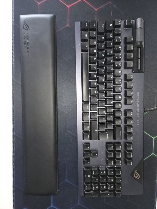 Teclado mecânico Asus Rog
