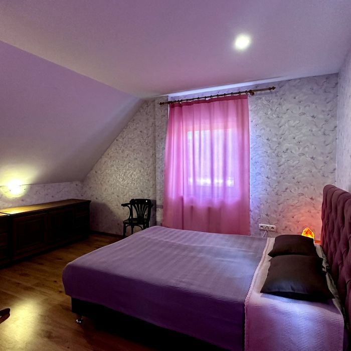 Подобова оренда дома квартири у місті Васильків