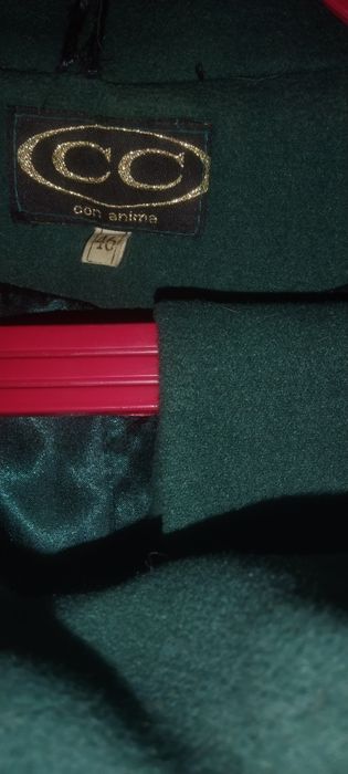 Продам кашемірове полупальто 46 розм. колір зелений, б/у