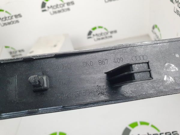 Friso da Porta Interior Esquerdo Audi A4 8K 8K0867409 | Tampas