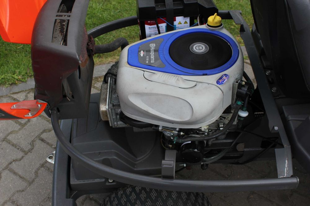 Husqvarna R175 175 Rider TRAKTOREK Kosiarka