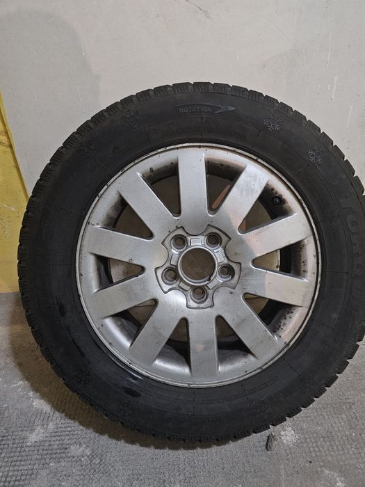 Opony zimowe 225/60 R16 lub same felgi lub komplet