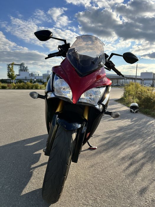 Suzuki GSXS-1000F 2016