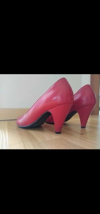 buty na małym obcasie