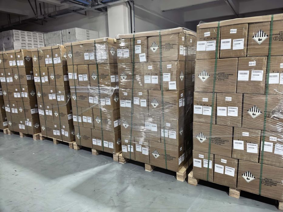 Київське спотове постачання Комірки LifePO4 EVE 314Ah 3.2V (Grade A)