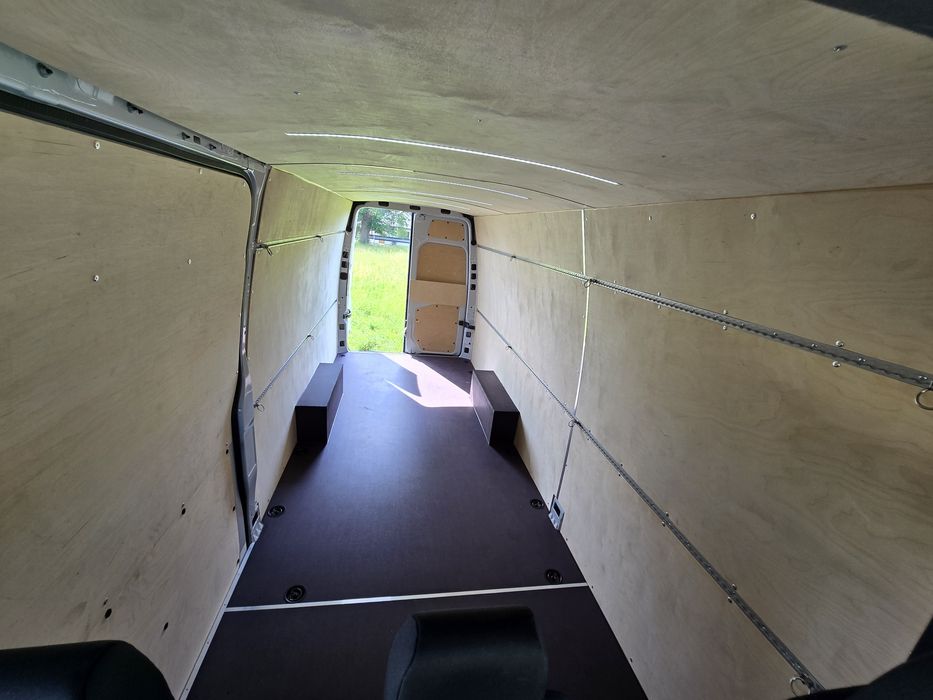 Zabudowy do busów Sprinter w sklejkę zabudowa ocieplenie Listwy do moc