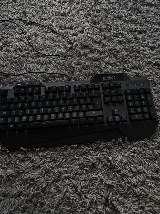teclado gamer com led