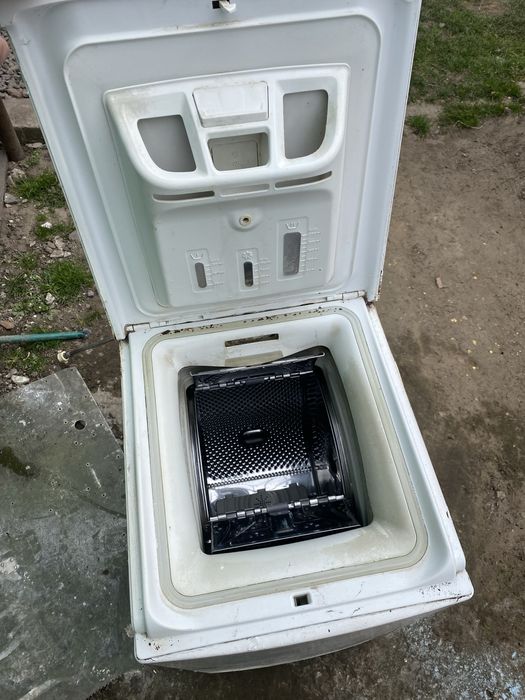 БУ Пральна машина з вертикальни завантаження INDESIT ITW E 71252 W (EU