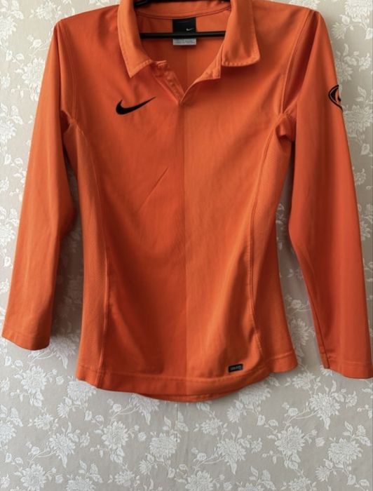 Продам кофту для футболу