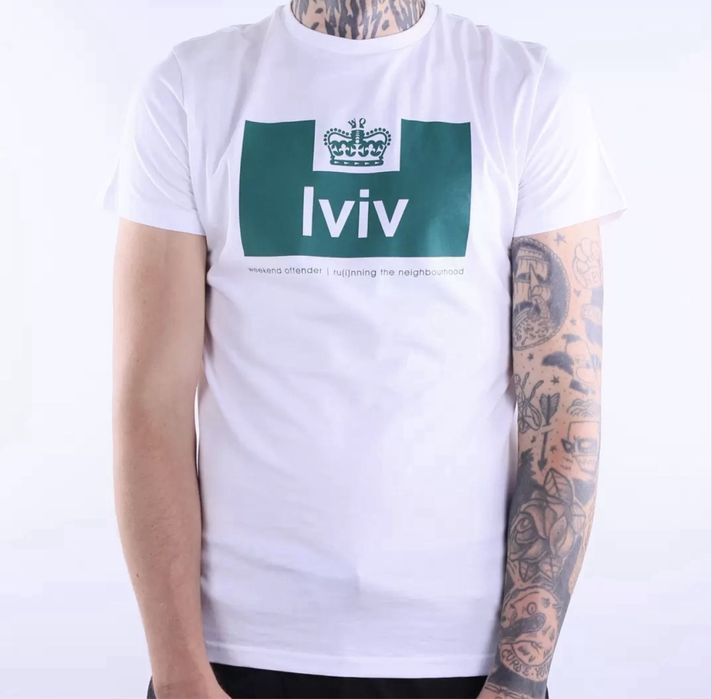 Футболки Weekend Offender Logo унисекс с названием городов Kyiv Casual