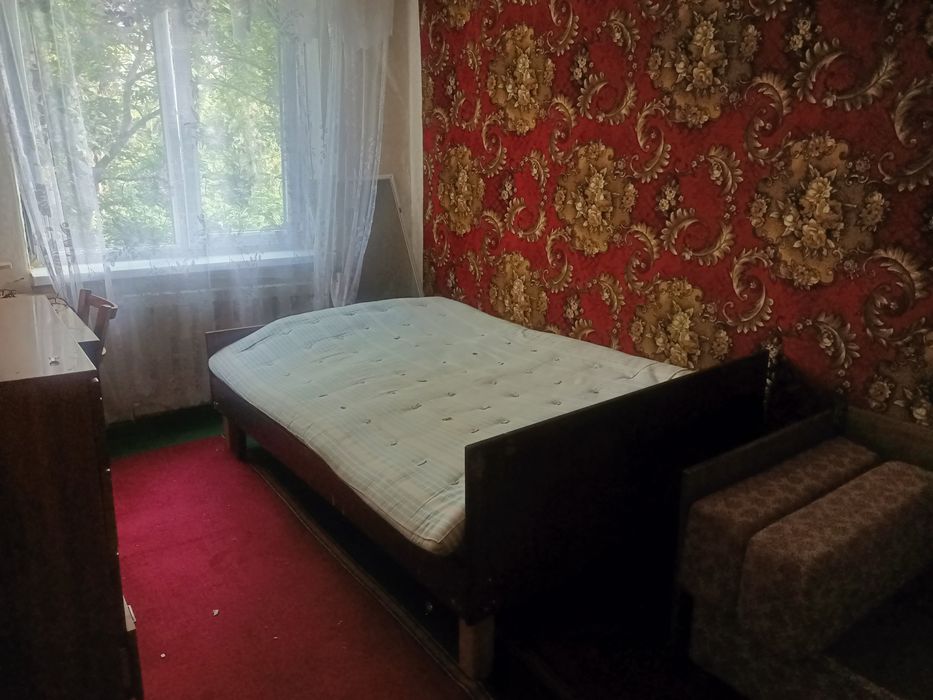 Меблі шафа, крісла, ліжка, тумба