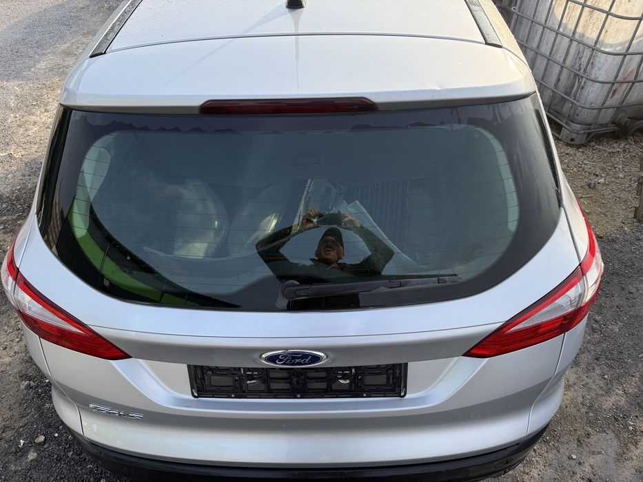 Ford Focus MK3 kombi klapa bagażnika OB 0B