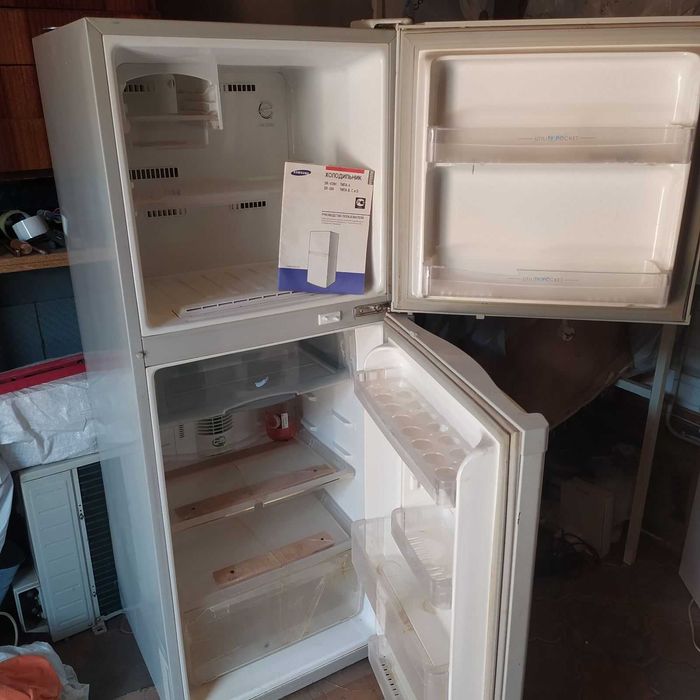 Продам  холодильник SAMSUNG
