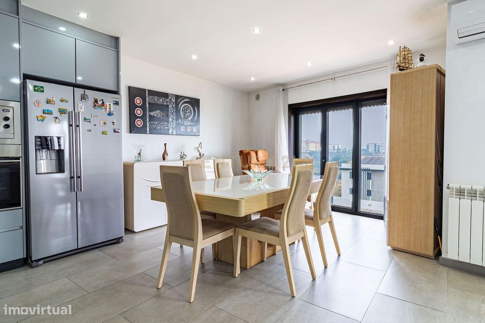 Moradia T5 em Bragança - Quase Nova e Pronta a Habitar