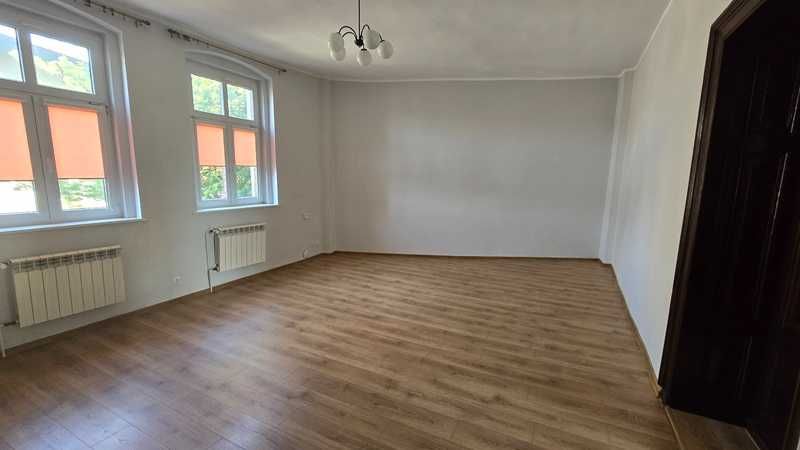Pokoje jeden za drugim, centrum