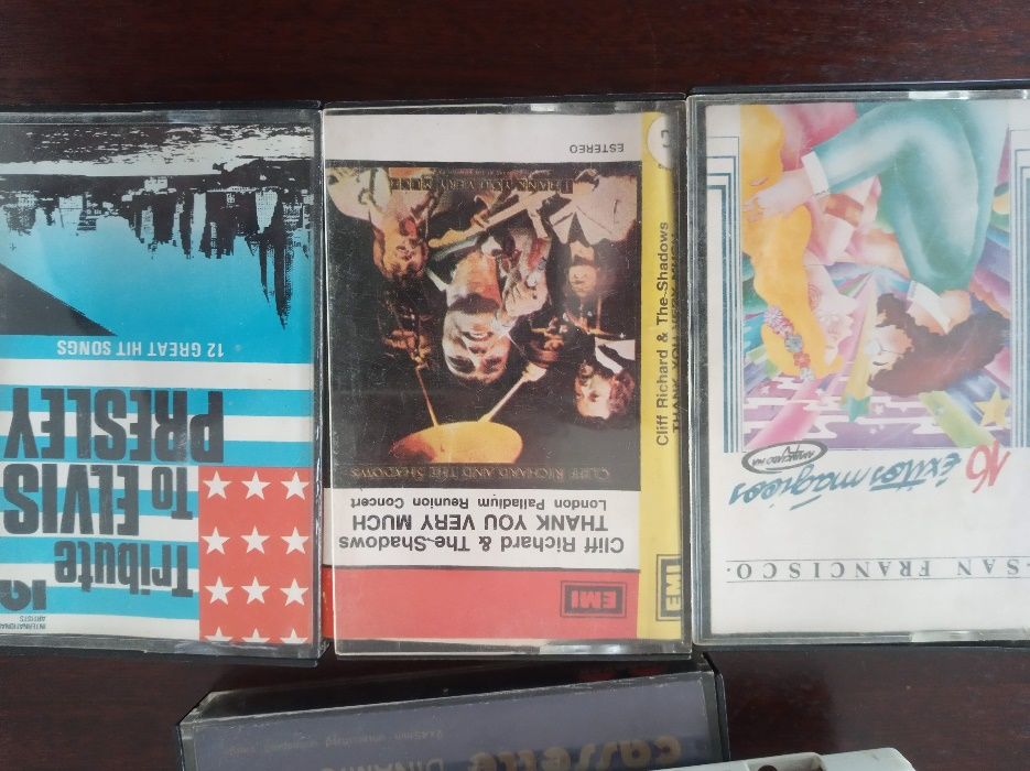 cassetes de música muito antigas