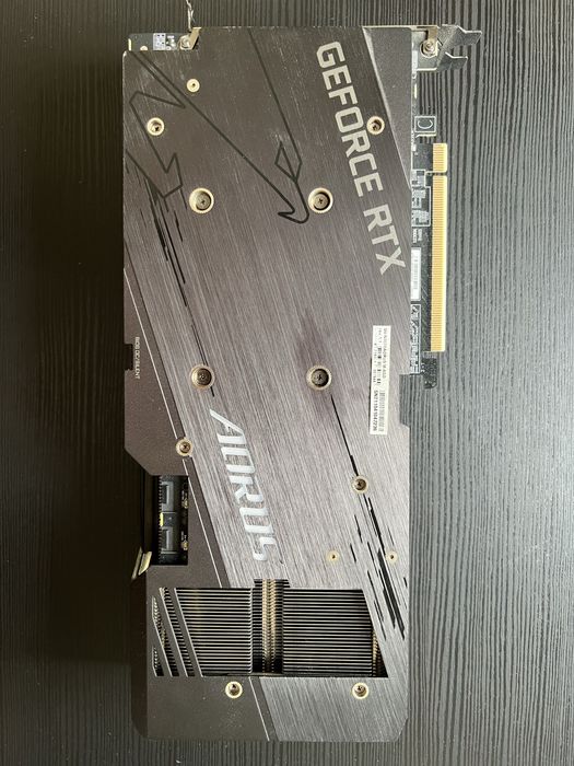 GIGABYTE RTX 3070 AORUS master 8GB | Ekran LCD |
