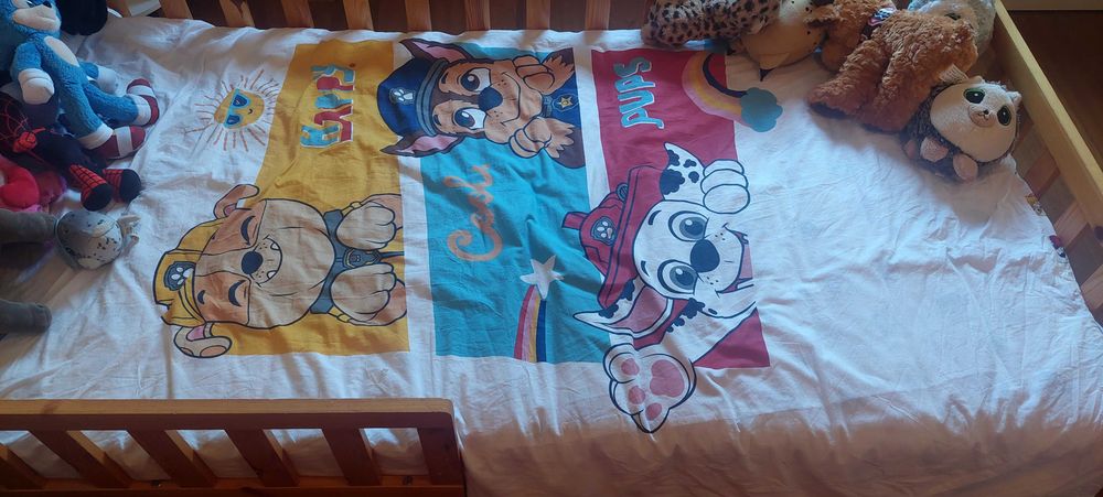 Cama montessori estilo casinha 90x200