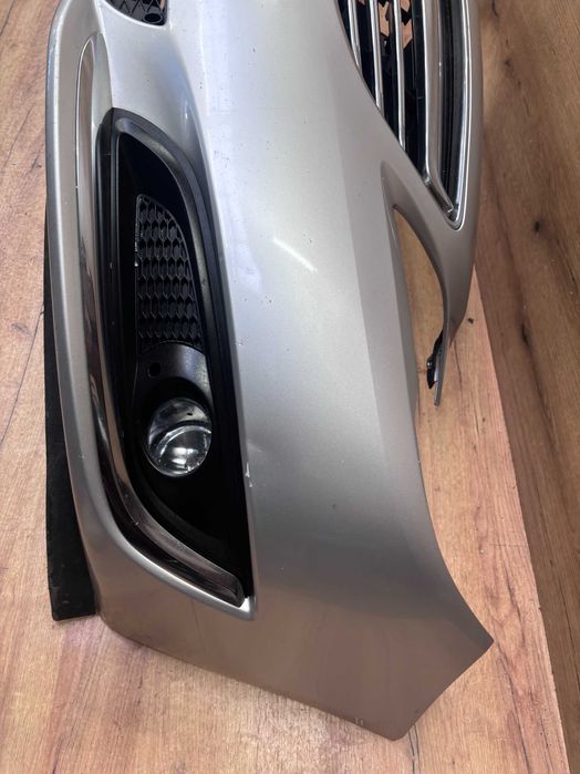 Zderzak przedni Opel Insignia lift