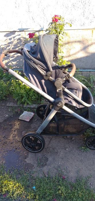 срочно продам коляску