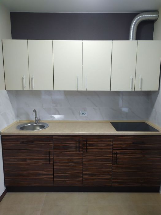 Продам 1 кімнатну квартиру з ремонтом.  Воскресенка.  Райдужний. Київ.