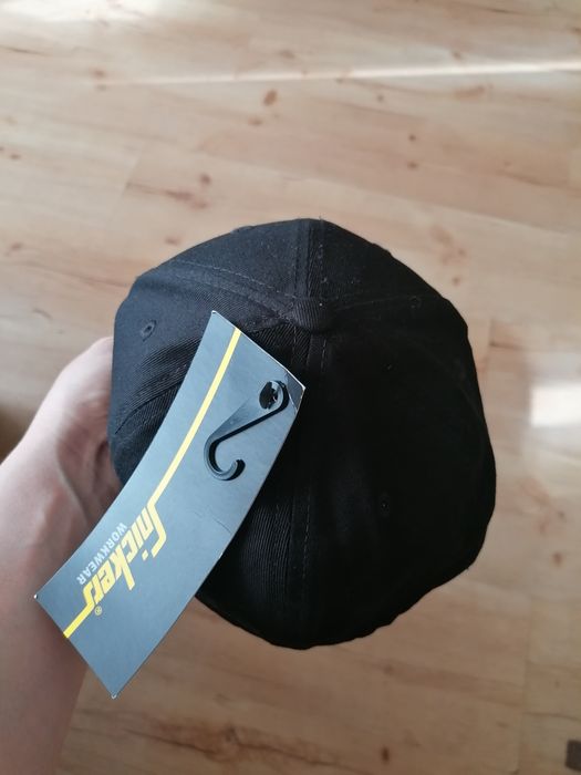 Czapka z daszkiem