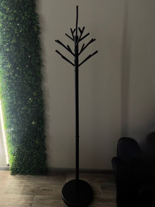 Підлогова вішалка Jusk