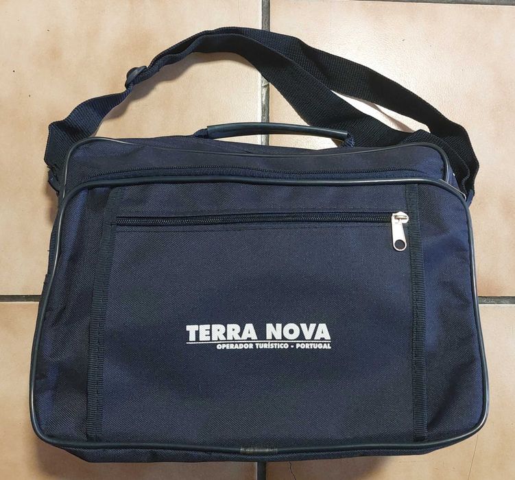 Bolsa pequena de viagem