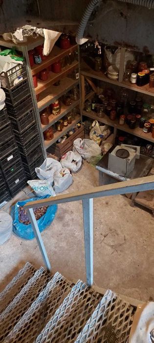 Продаж заміського VIP будинку дачі з ділянкою 11 соток у с. Стара Андріївка