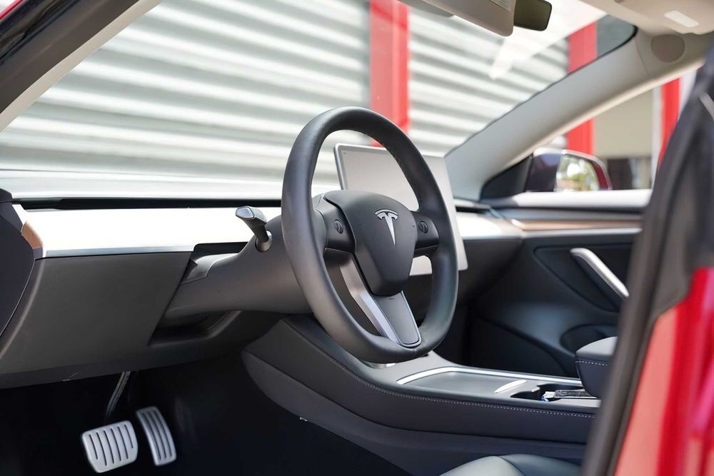 Tesla Model 3 Performance      2022