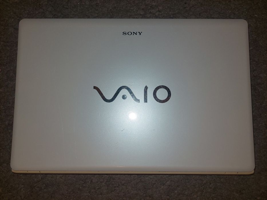 Sony Vaio PCG-61412M i3 4GB