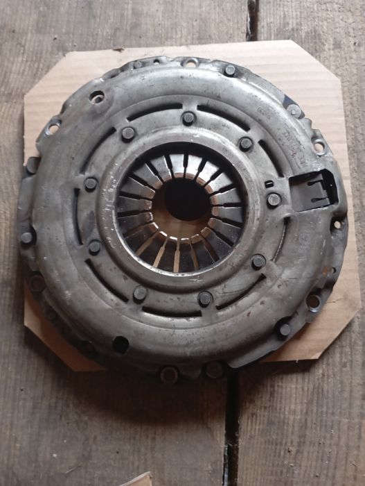 Продам зчеплення Опель Зафіра Б 1, 7 дизель 2010р