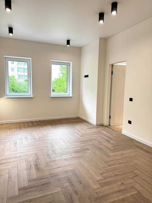 Продається простора 2-кімнатна квартира в новобудові