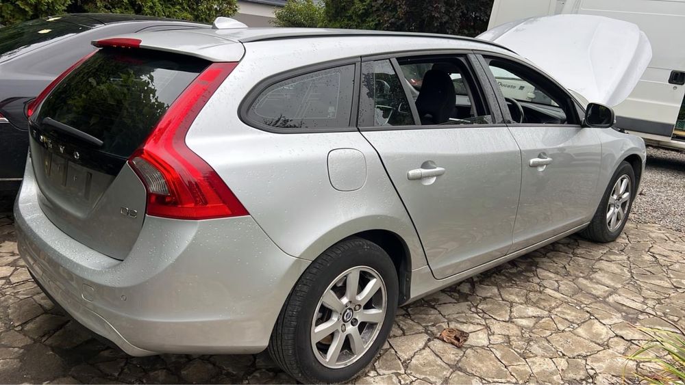 Вольво с60 Volvo s60 v60 v40 xc40 xc60 v40 v50 шрот разборка розборка