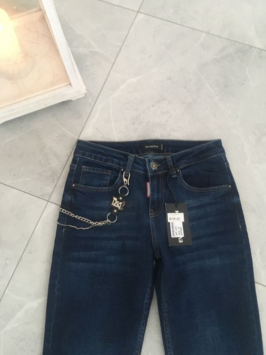 Jeansy damskie Dsquared2