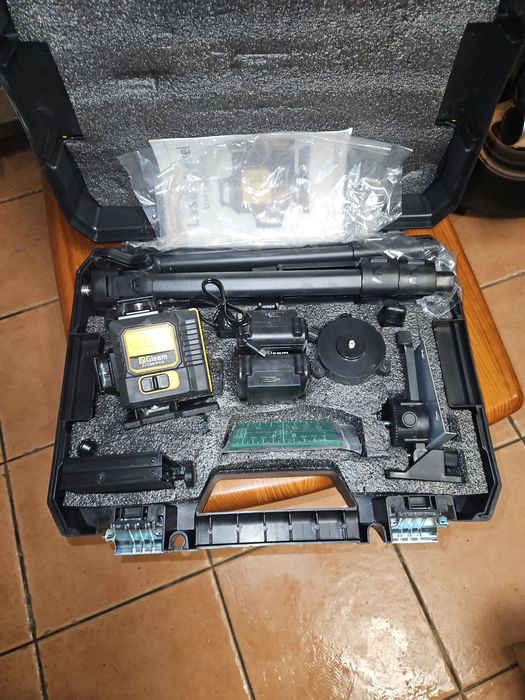 Vendo laser de 16 linhas