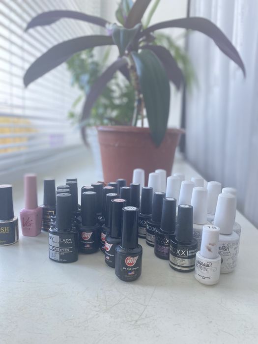 Гель лаки oxxi та інші бренди