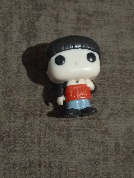 ВІЛ іграшка з кіндера