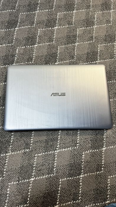 Asus X540L ноутбук