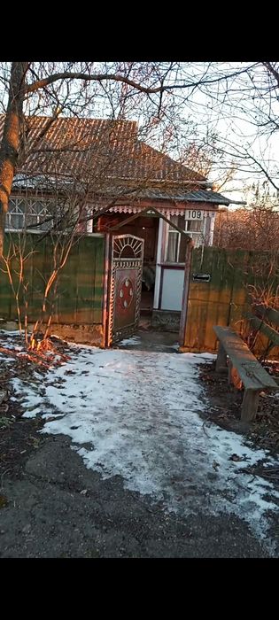 Стеблів. Продам дом со своим берегом виходом к воде
