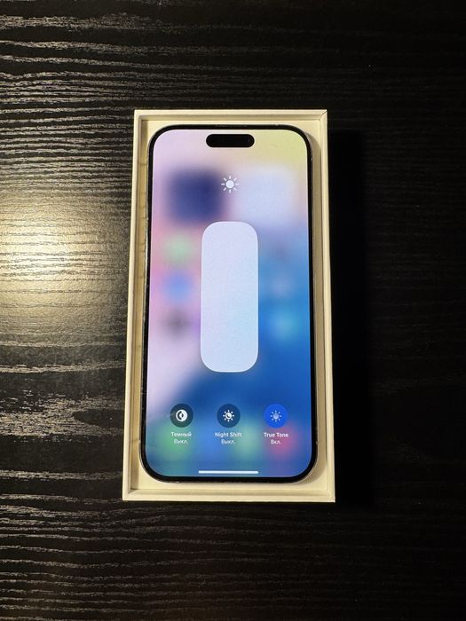 Продам iPhone 15 Pro