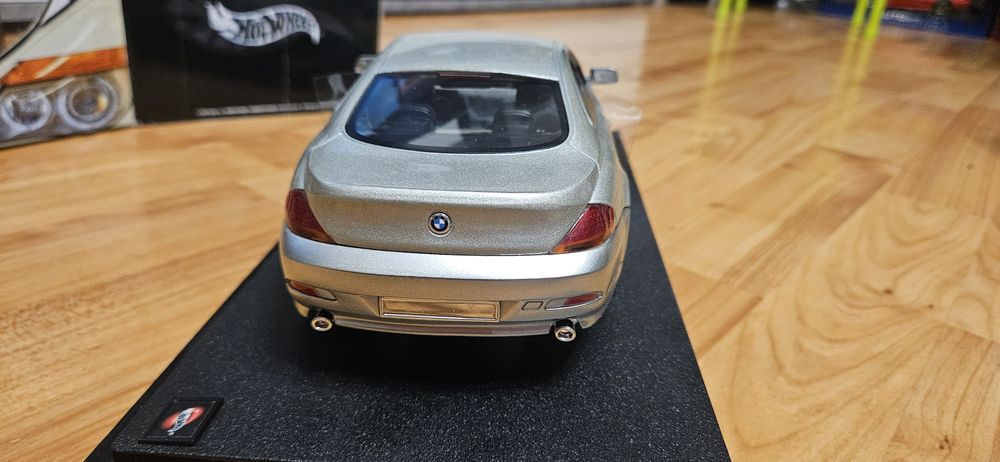 ミニカー HOT WHEELS  BMW645Ci ミニカー HOT WHEELS BMW645Ci Hot Wheels BMW 645Ci 1:18 Scale