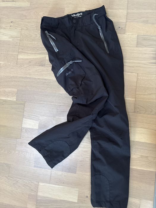 Vikafjell spodnie outdoorowe 152 jak nowe