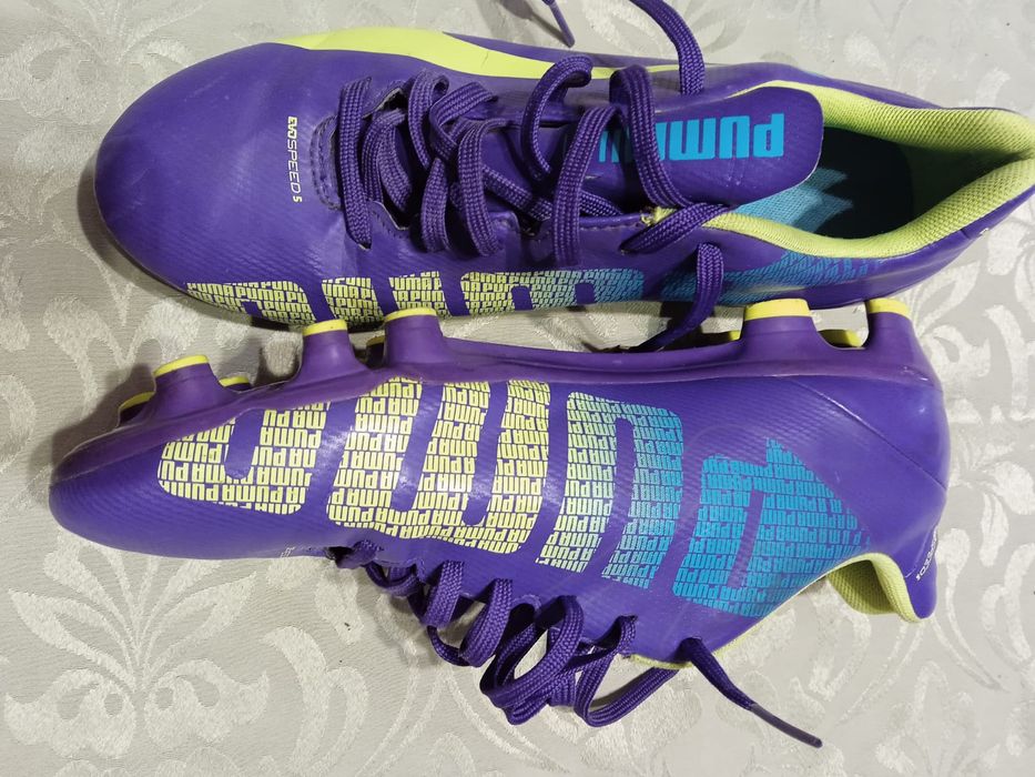 Сороконожки Puma EvoSpeed 5.3 Astro Turf 39р.