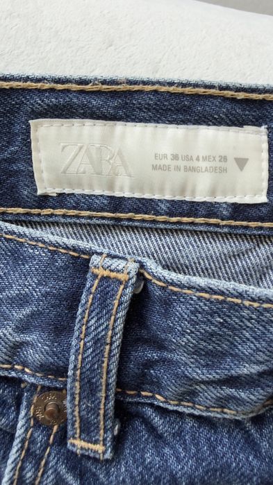 Джинсы ZARA  36 розмір