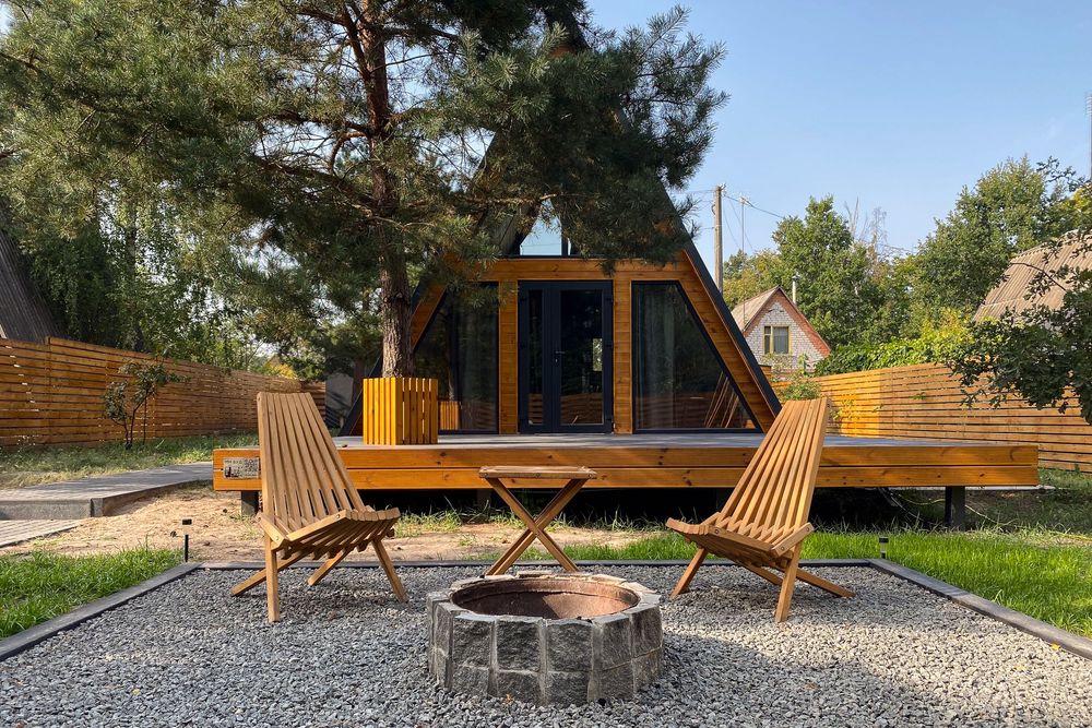 Оренда будинку з чаном, альтанкою, мангалом, кострищем, біля річки