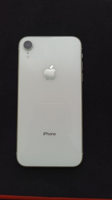 iPhone XR на 64 Gb // Айфон Хр на 54 Гб