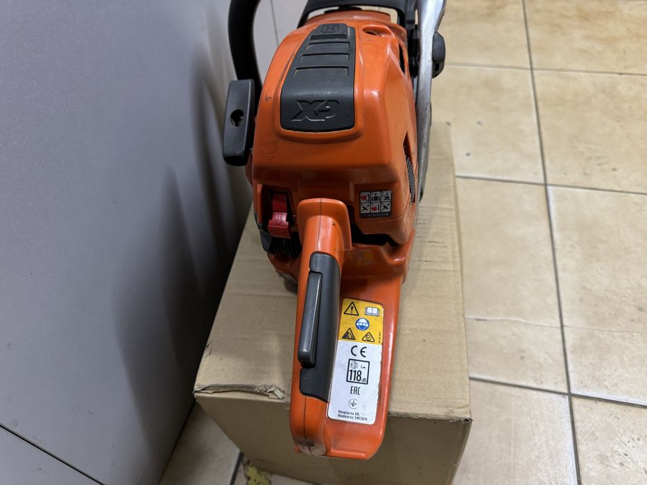 Бензопила Husqvarna 562XP